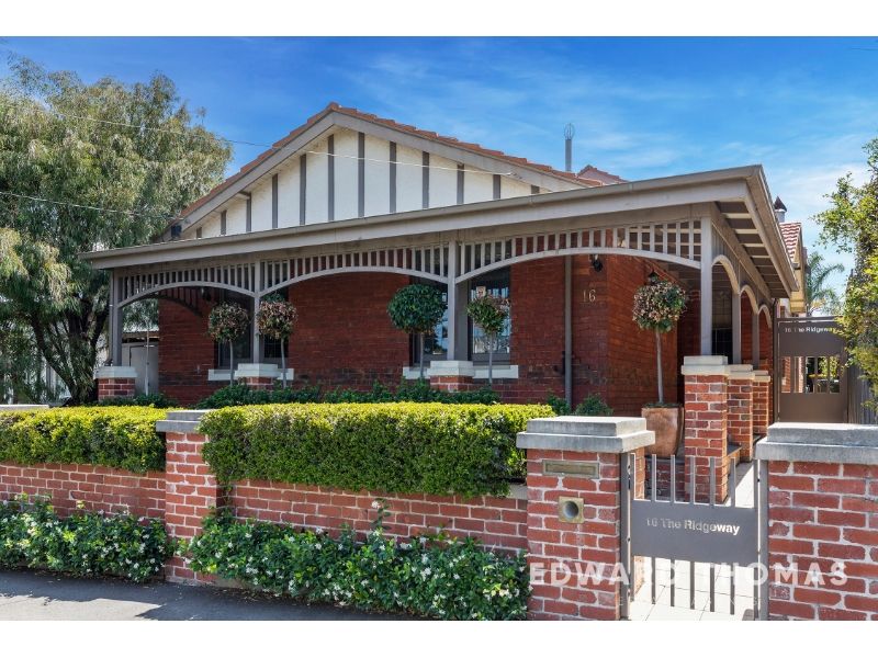 16 The Ridgeway Kensington VIC, Kensington - Thumbnail 2