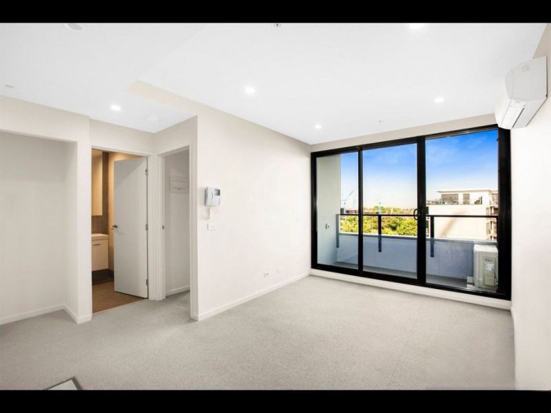402/2A Clarence Street, Malvern East - Thumbnail 4