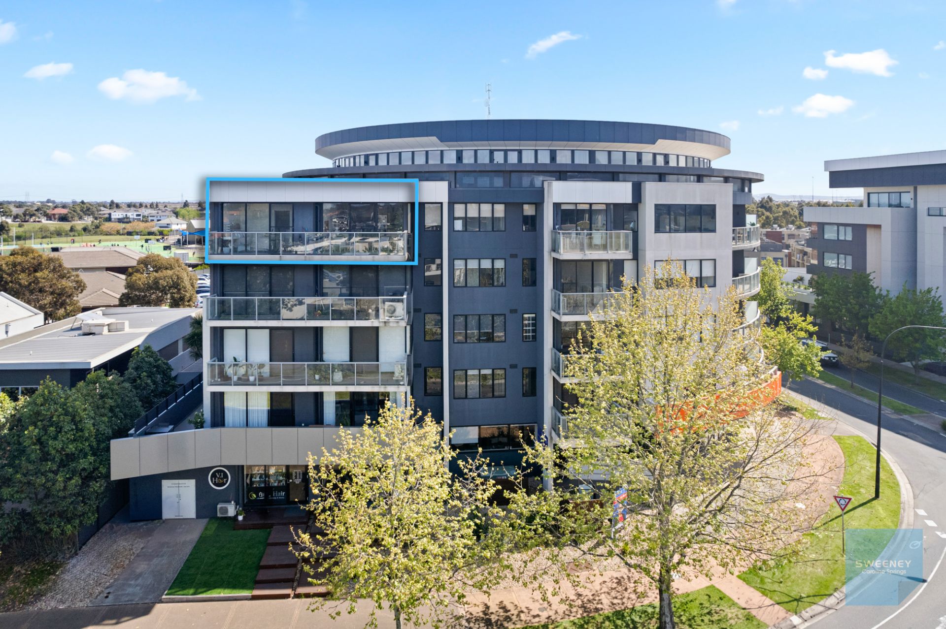 33/1 Woodward Way, Caroline Springs - Thumbnail 4