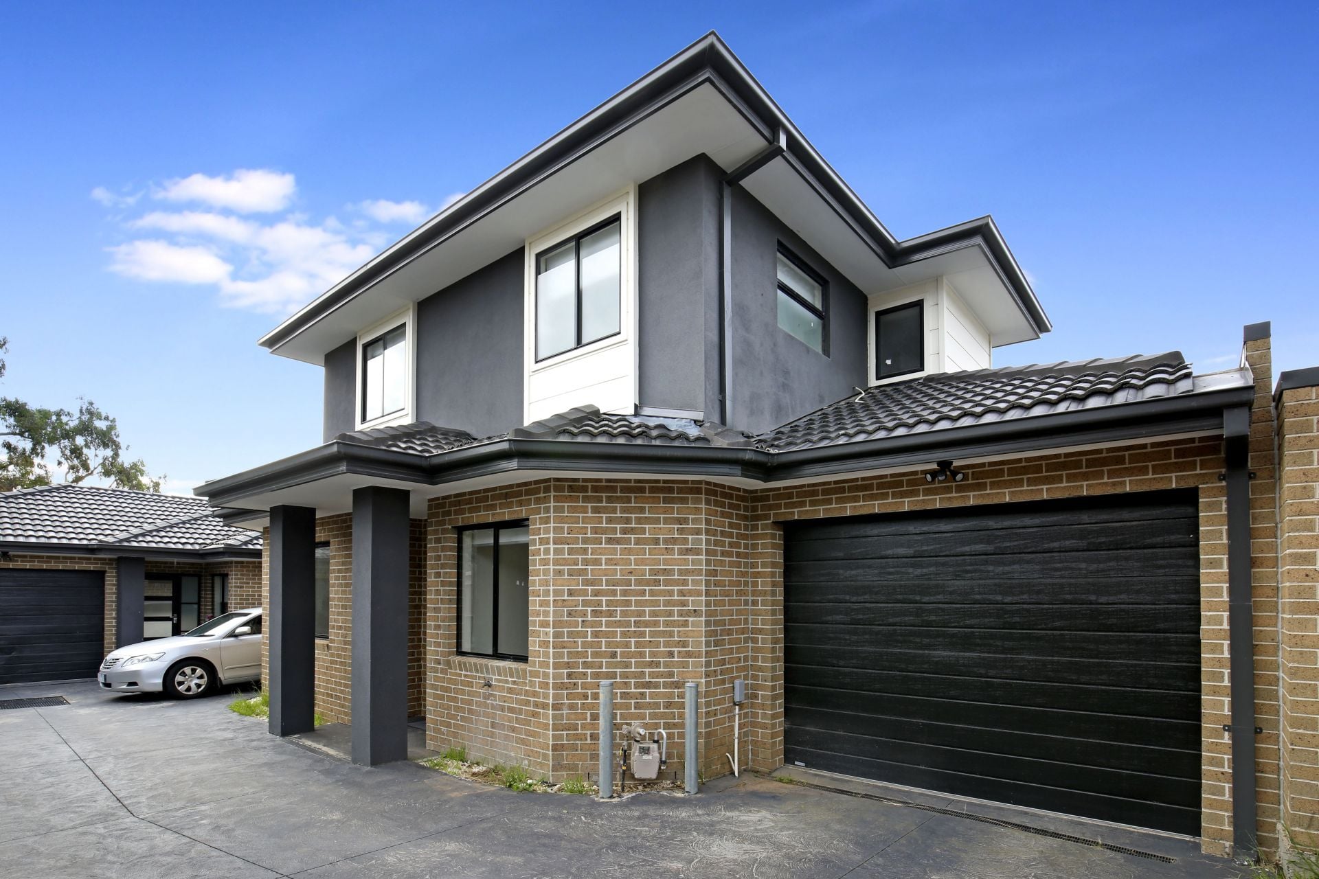 LOW MAINTENANCE LIVING AT ITS BEST!