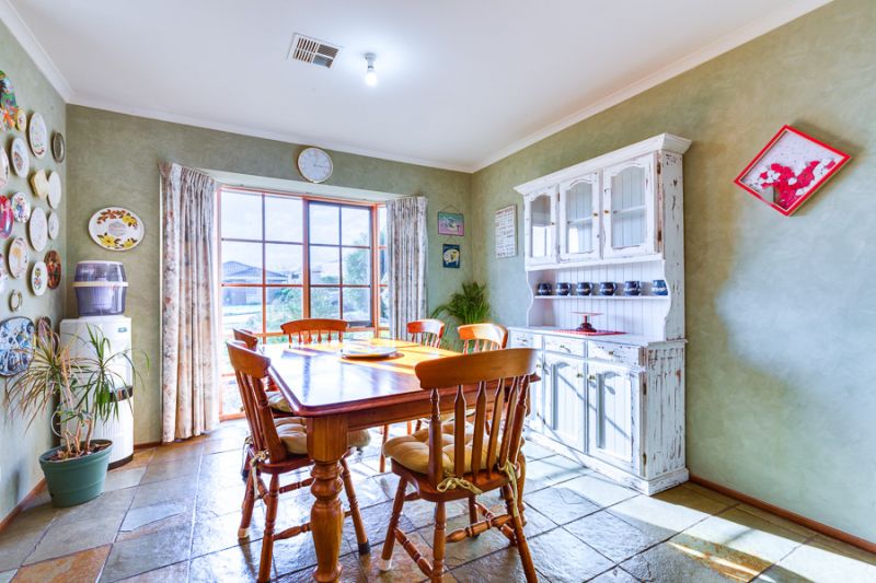 9 Ascot Avenue, Bacchus Marsh - Thumbnail 4