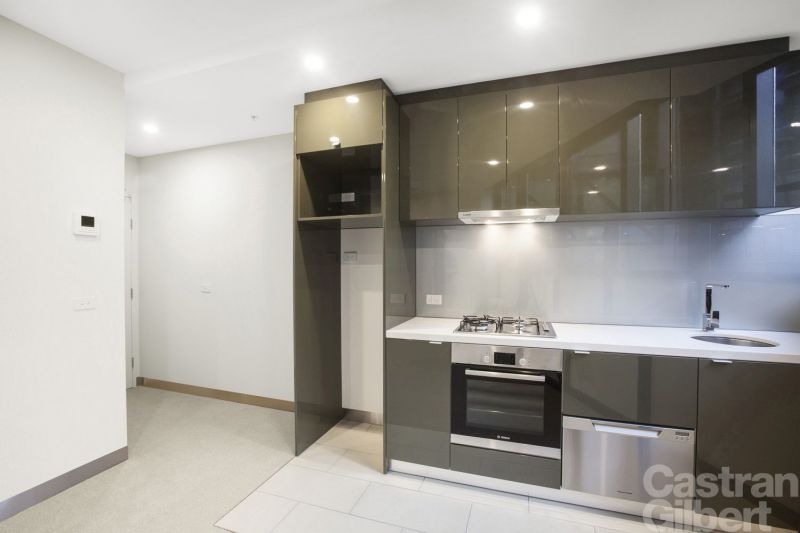 1705/33 Clarke Street, Southbank - Thumbnail 4