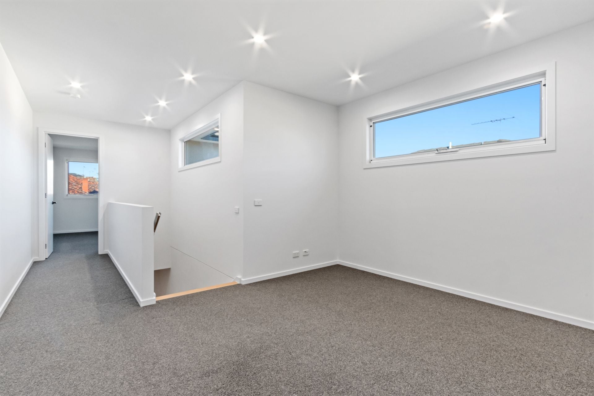 Stunning Brand New Townhouse