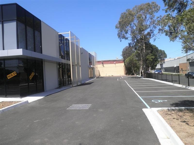 BRAND NEW 187M2 OFFICE/WAREHOUSE WITH STREET FRONTAGE M & M BUSINESS PARK