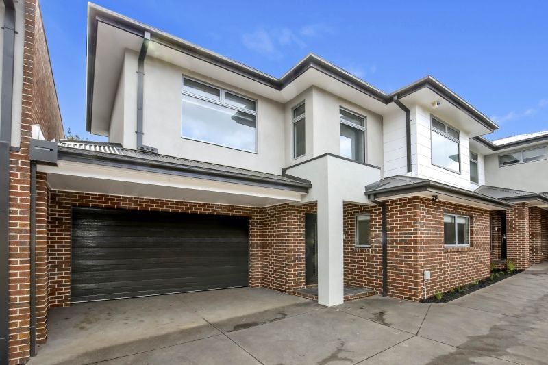 2/28 Pulford Crescent, Mill Park