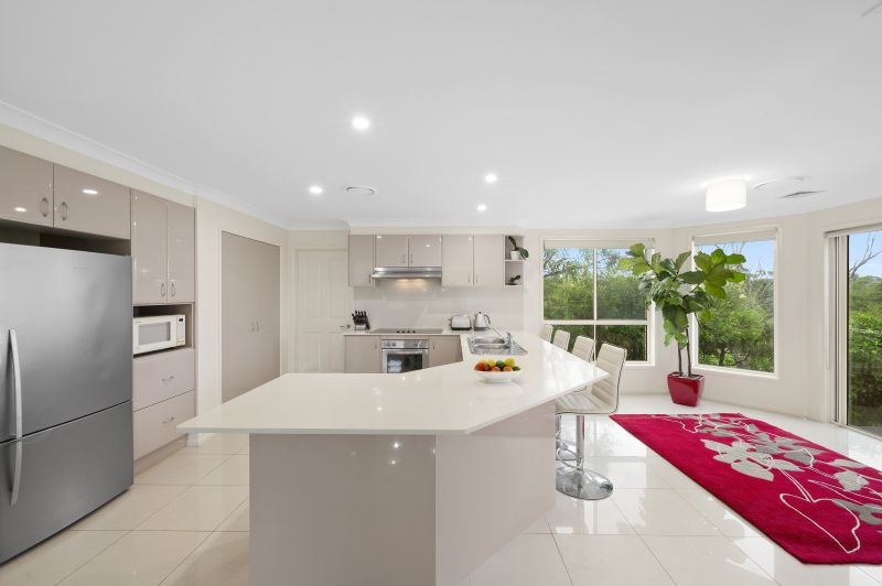 Real Estate For Sale 192 Glenhaven Road Glenhaven , NSW