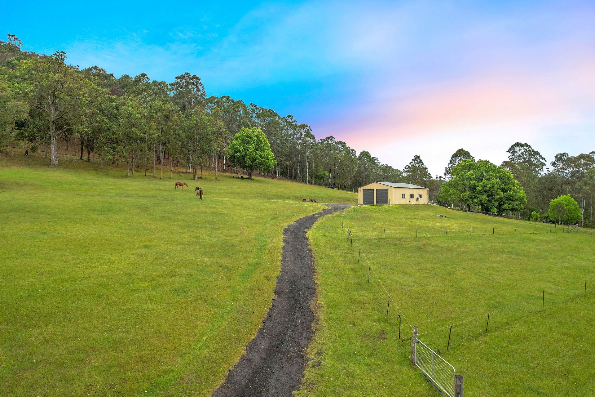 Real Estate For Sale 1380 Yarramalong Road Wyong Creek , NSW