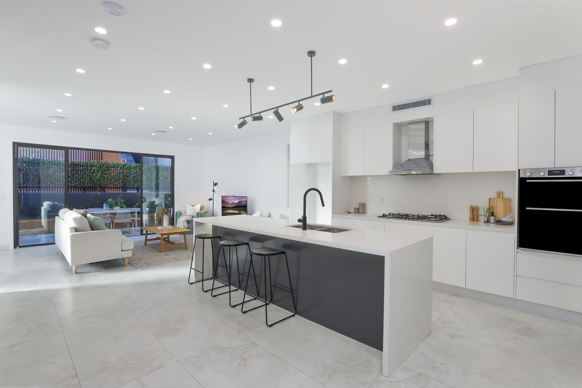 1/159 Oyster Bay Road, Oyster Bay, Oyster Bay - Thumbnail 2