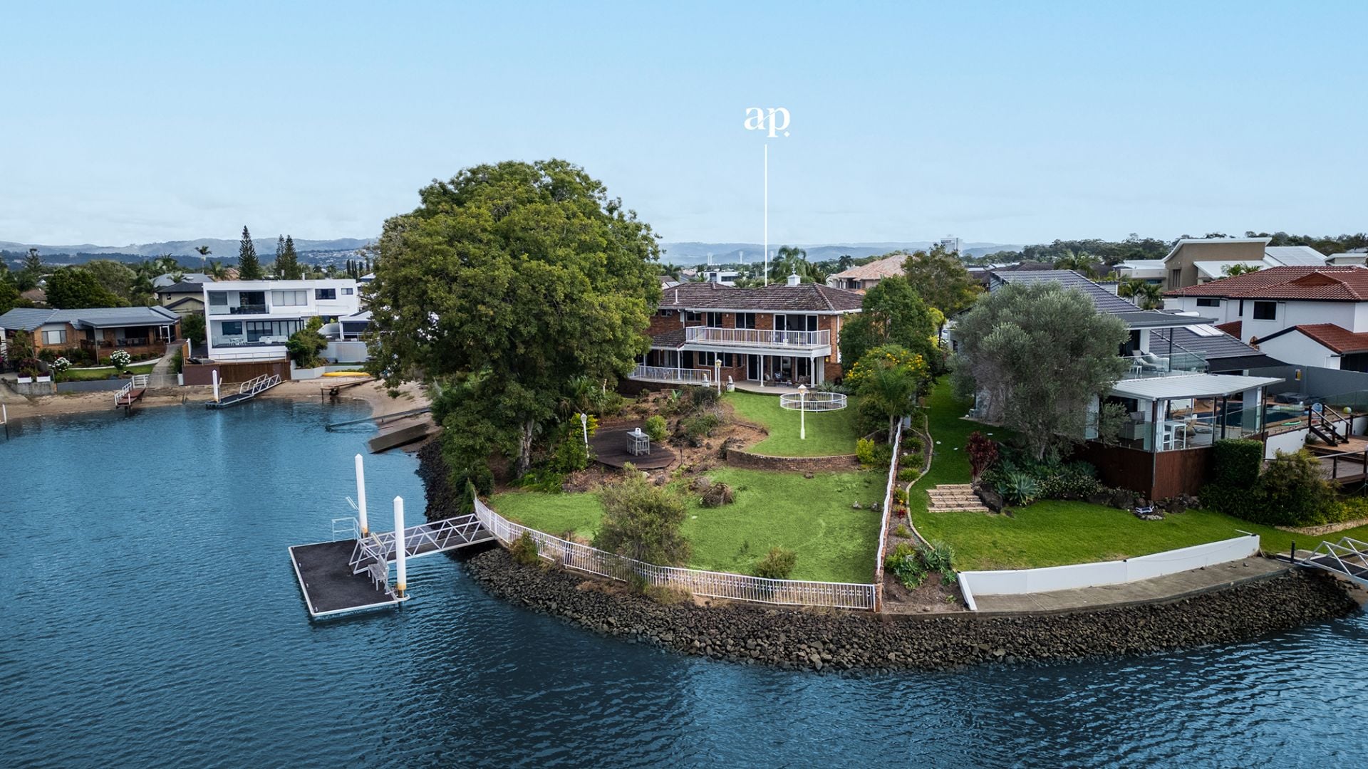 $ 3,925,000, Sorrento - Thumbnail 5