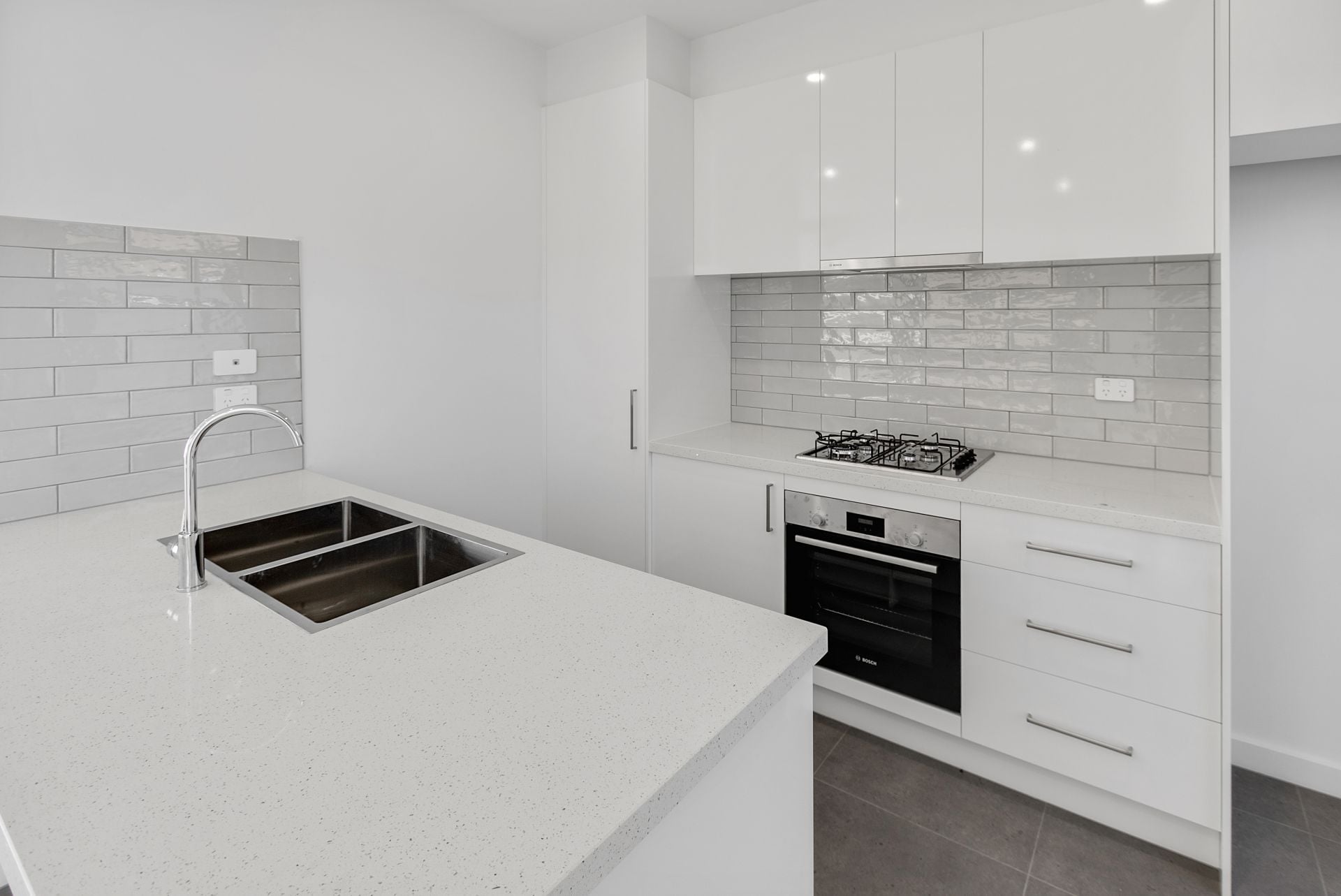 BRAND NEW TOWNHOUSES - 2 LEFT!