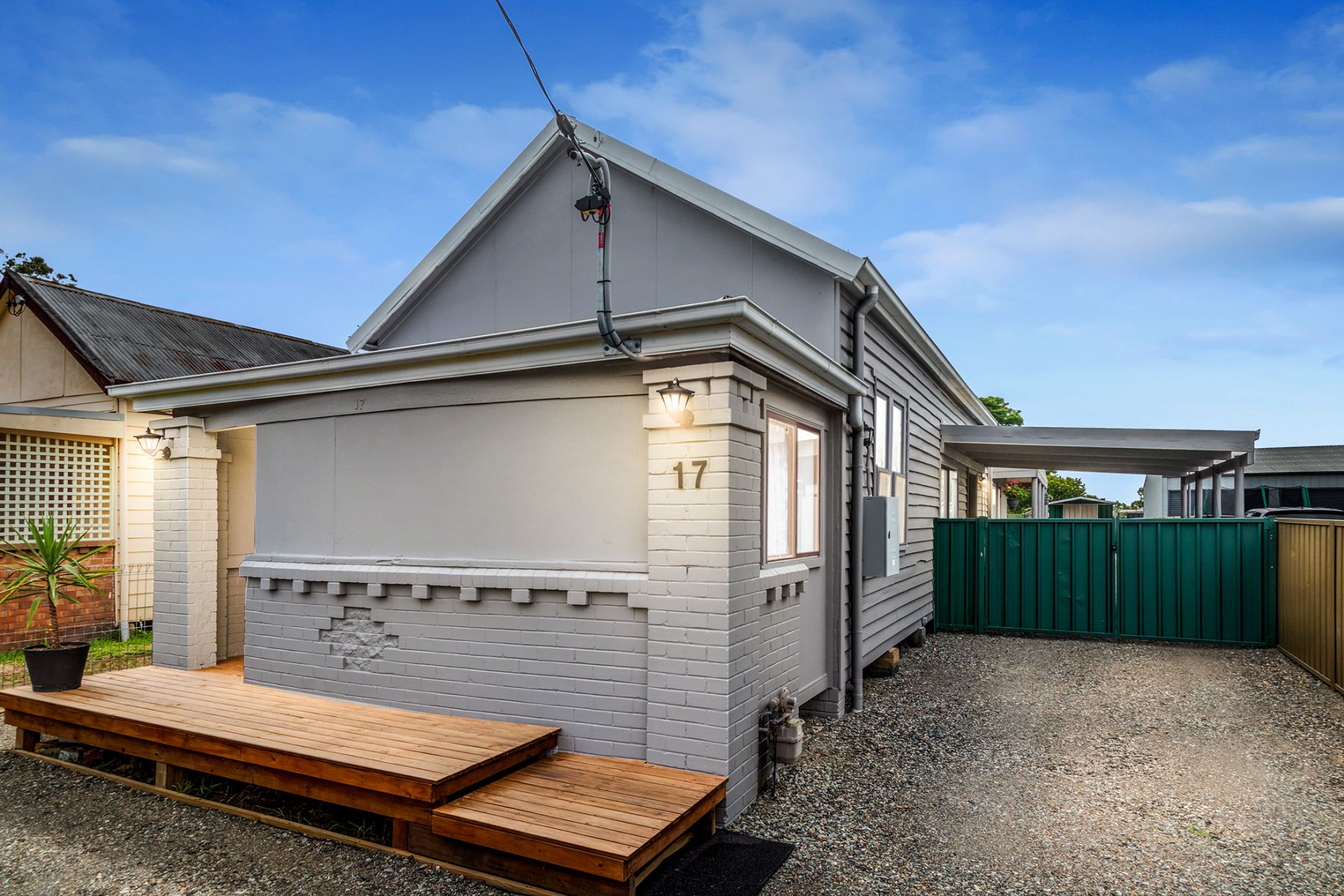 Real Estate For Sale 17 Hall Street Weston , NSW