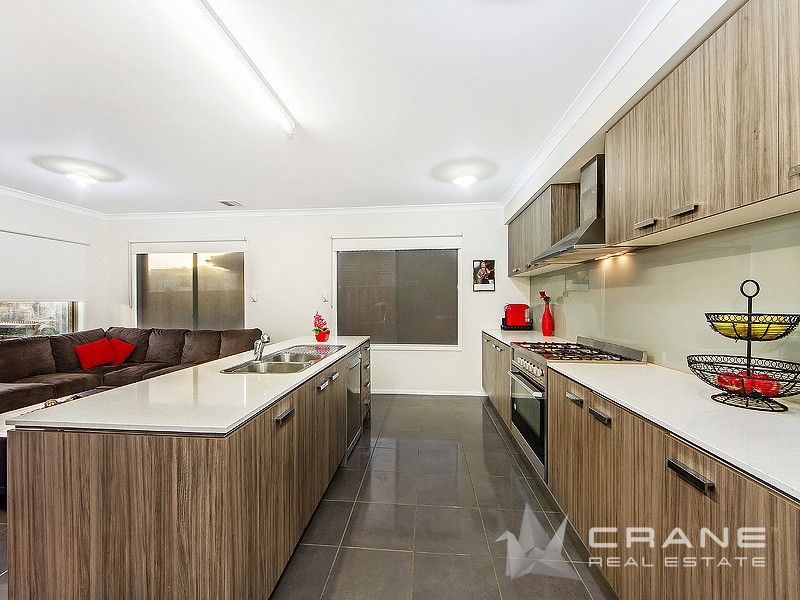 114 Aspire Boulevard PLUMPTON VIC, Plumpton - Thumbnail 6