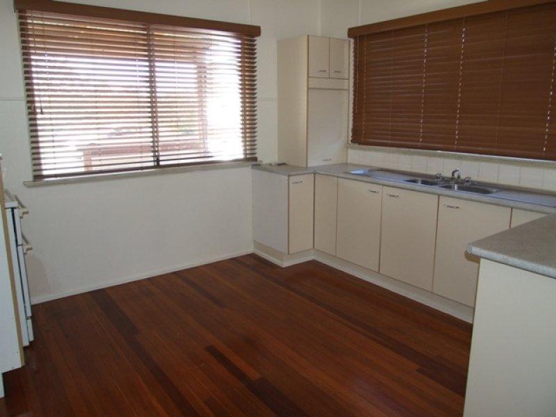 189 Bradman Avenue MAROOCHYDORE QLD, Maroochydore - Thumbnail 3