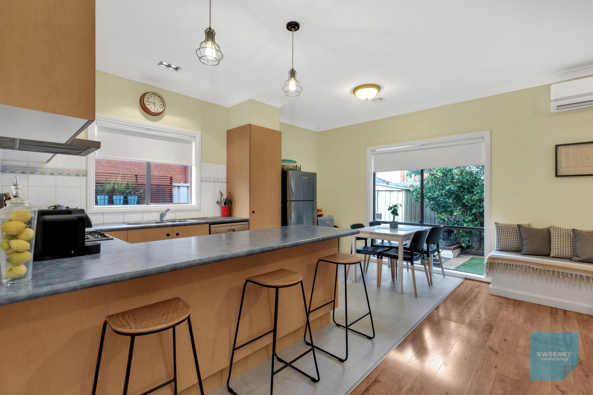 61 Northampton Crescent, Caroline Springs - Thumbnail 7