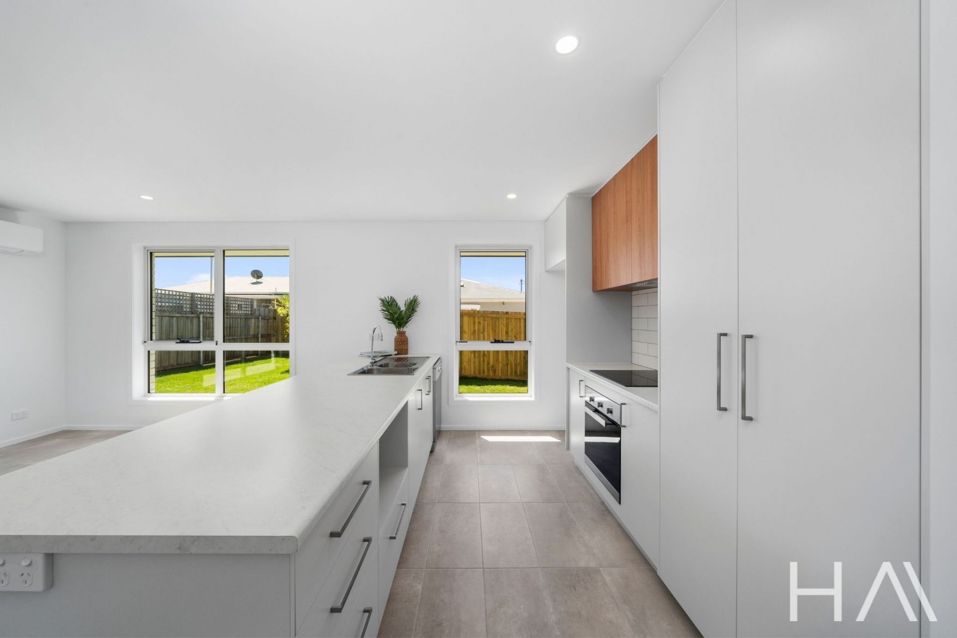 2/8 Kenbrae Avenue Glenorchy, Glenorchy - Thumbnail 8