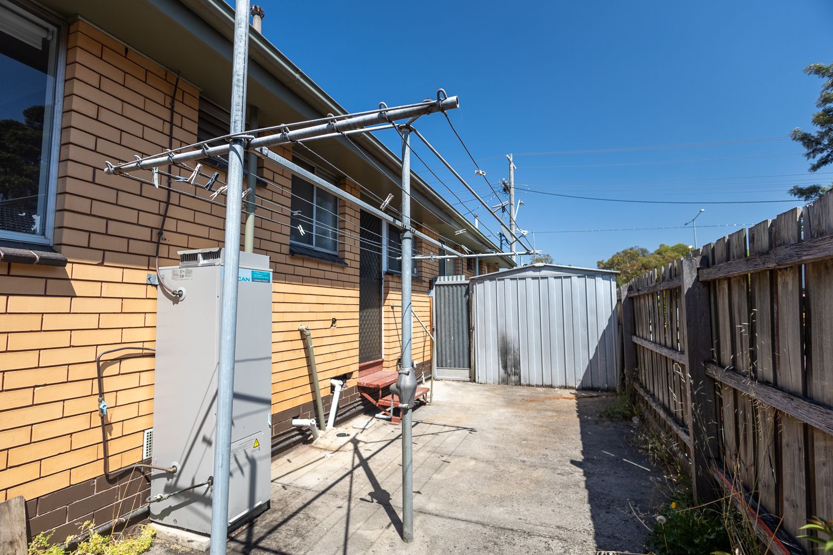 Recently Renovated 2-Bedroom Unit in Prime Location – Available for Rent