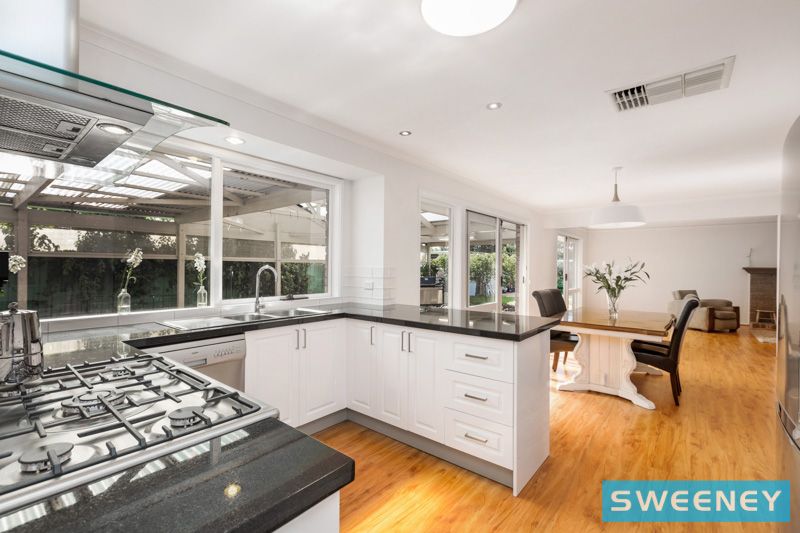 11 Duane Court, Altona Meadows - Thumbnail 3