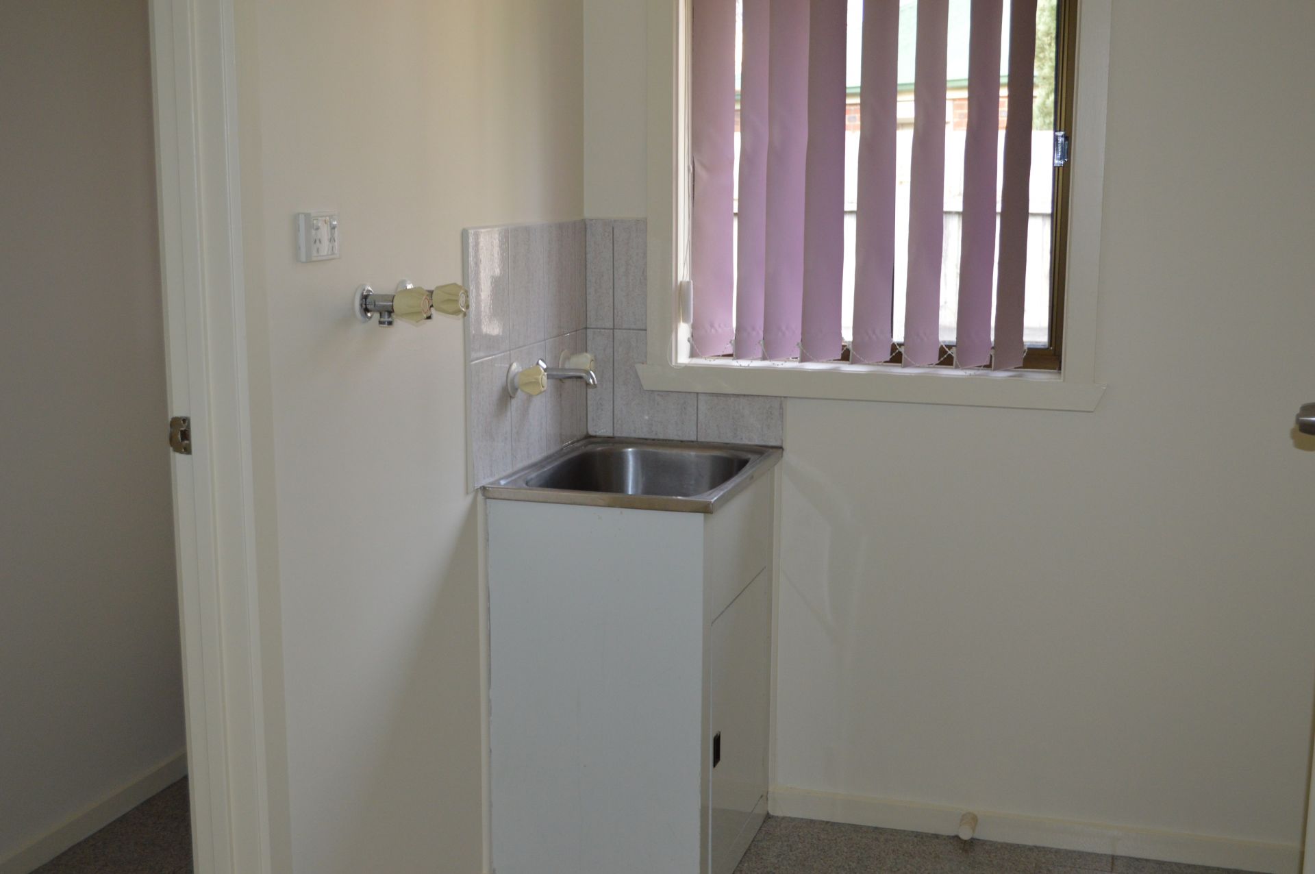 HIDDEN GEM, JUST MOMENTS TO ALL AMENITIES  *Insp Sat 17th Sep @ 12:20pm*