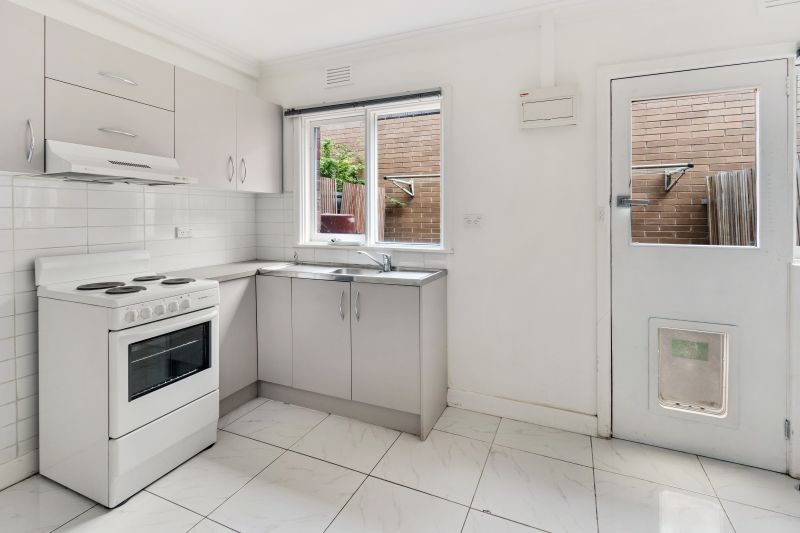 5/11 George Street, Reservoir