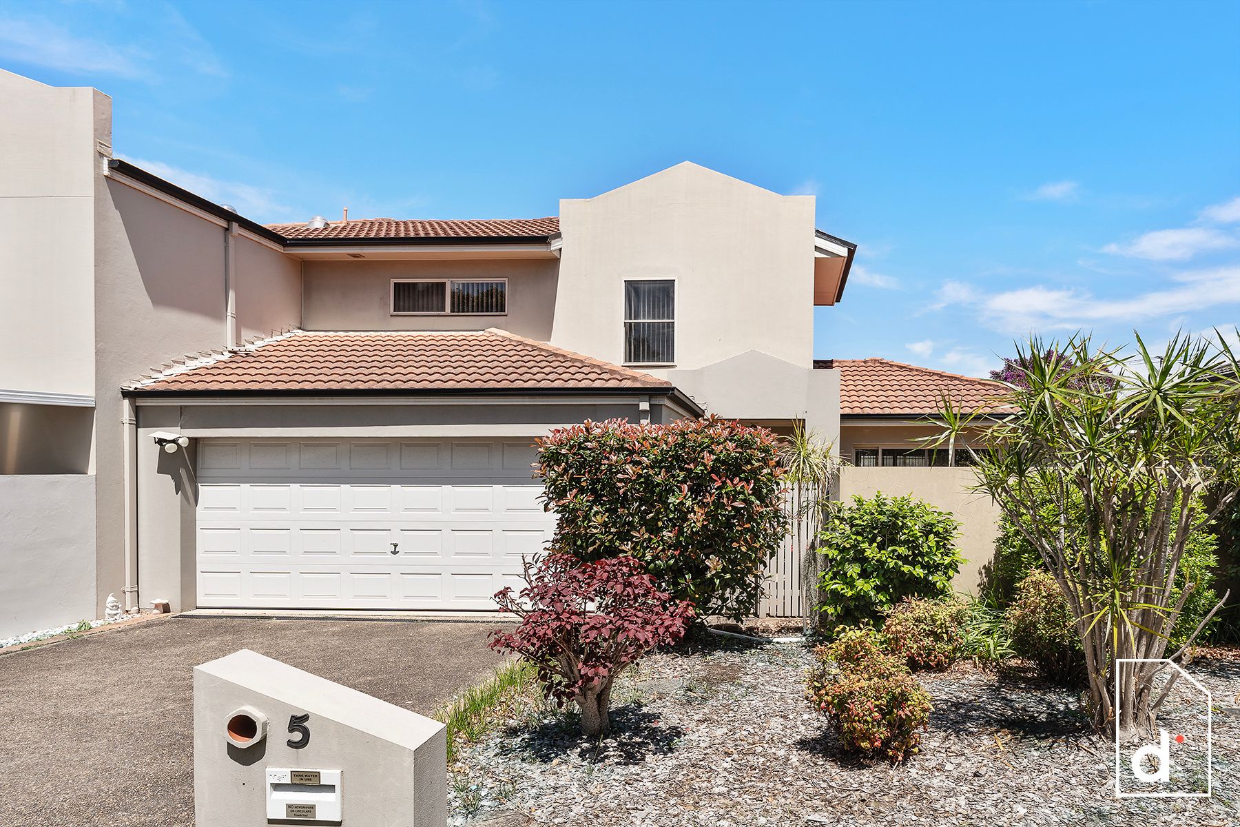 5 Woodland Avenue, Woonona NSW