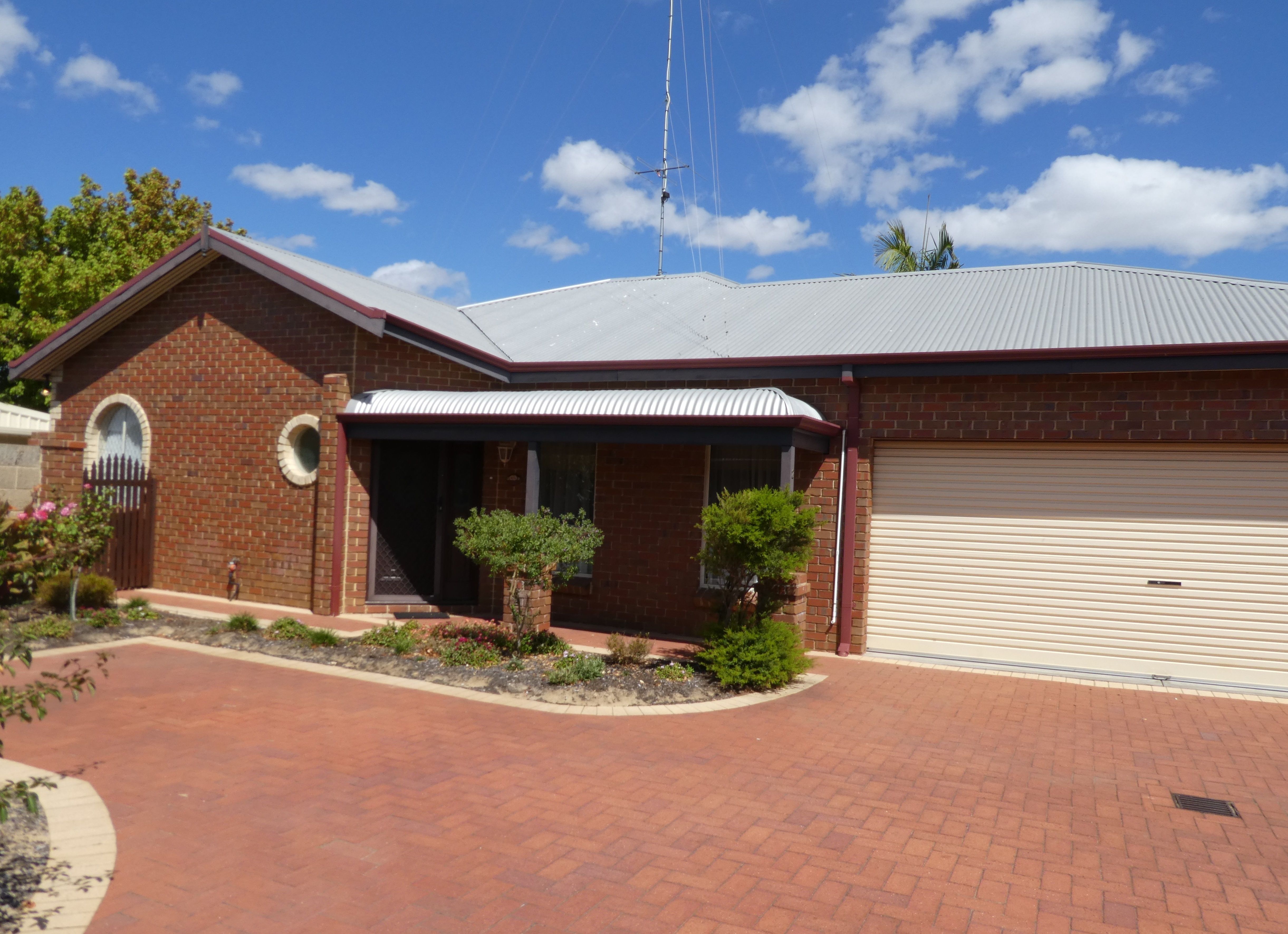 Real Estate For Lease 2/49 Minninup Road Bunbury , WA