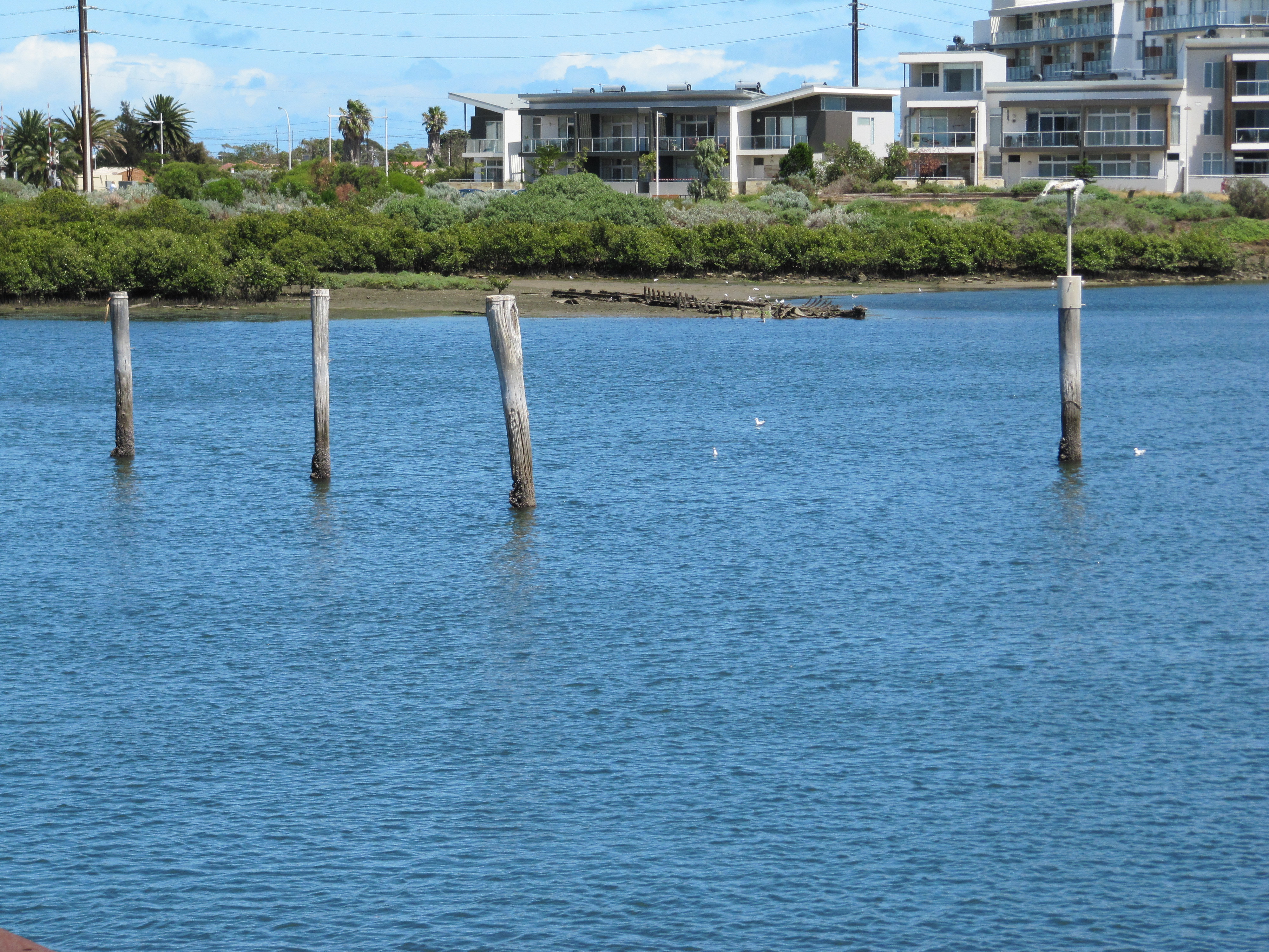 6 Yao Cove  New Port 5015