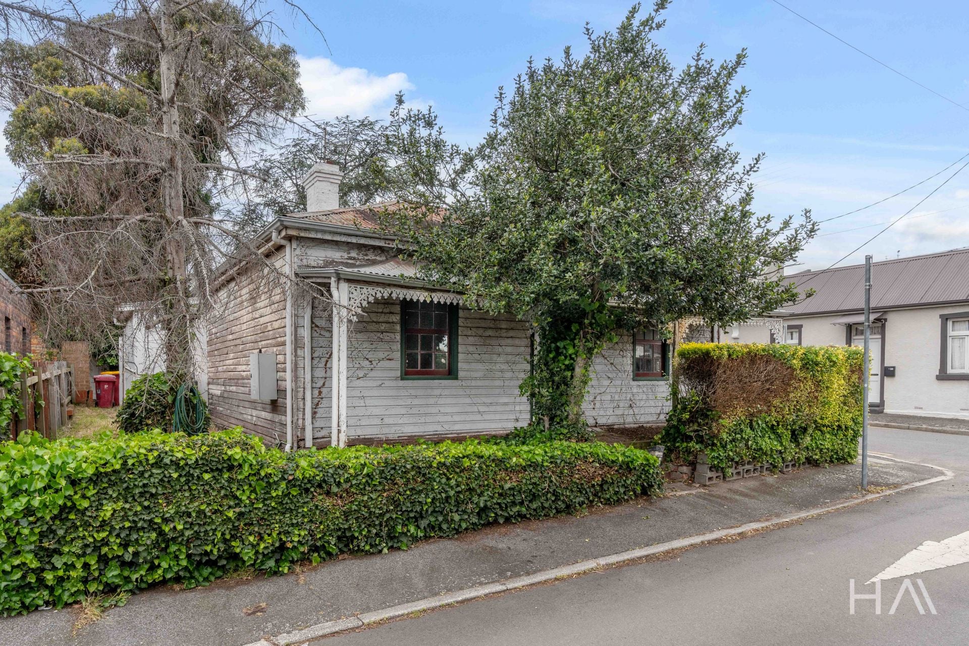 13 Crown Street Launceston, Launceston - Thumbnail 2