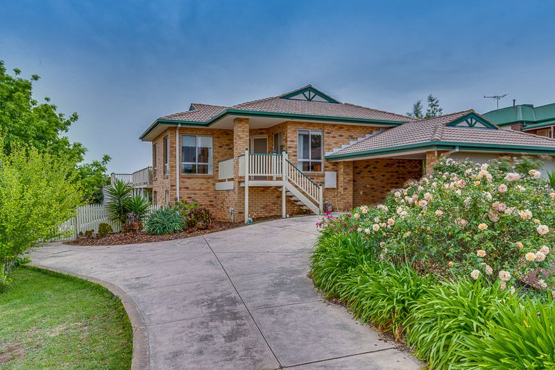12 Densley Court, Bacchus Marsh - Thumbnail 2