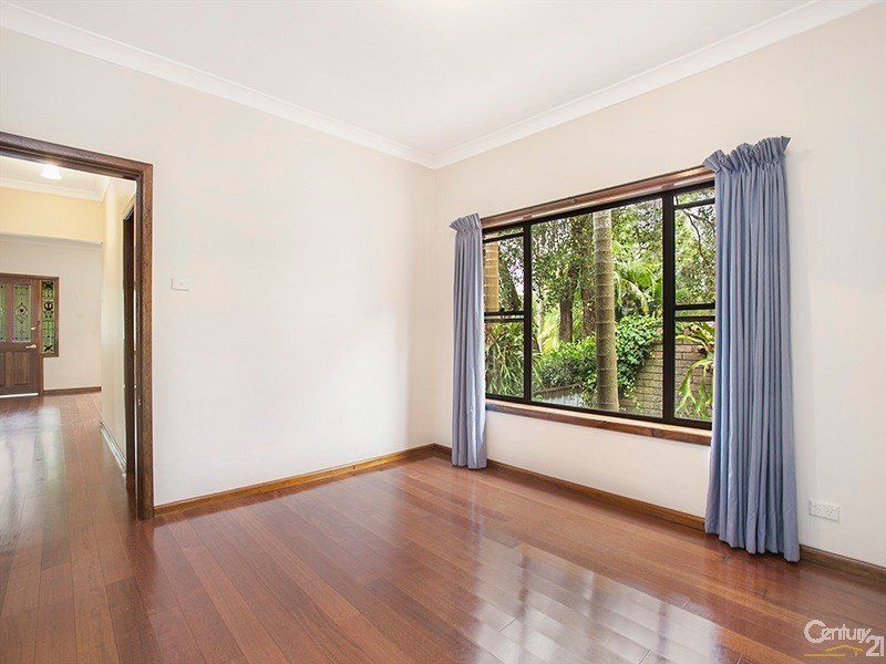 10 The Crescent, WORONORA, Woronora - Thumbnail 4
