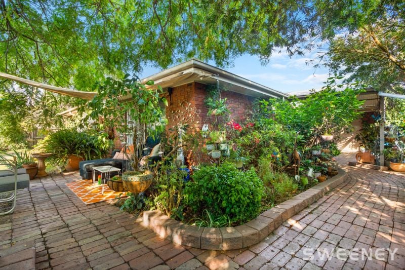 19 Markey Court, Altona Meadows - Thumbnail 7
