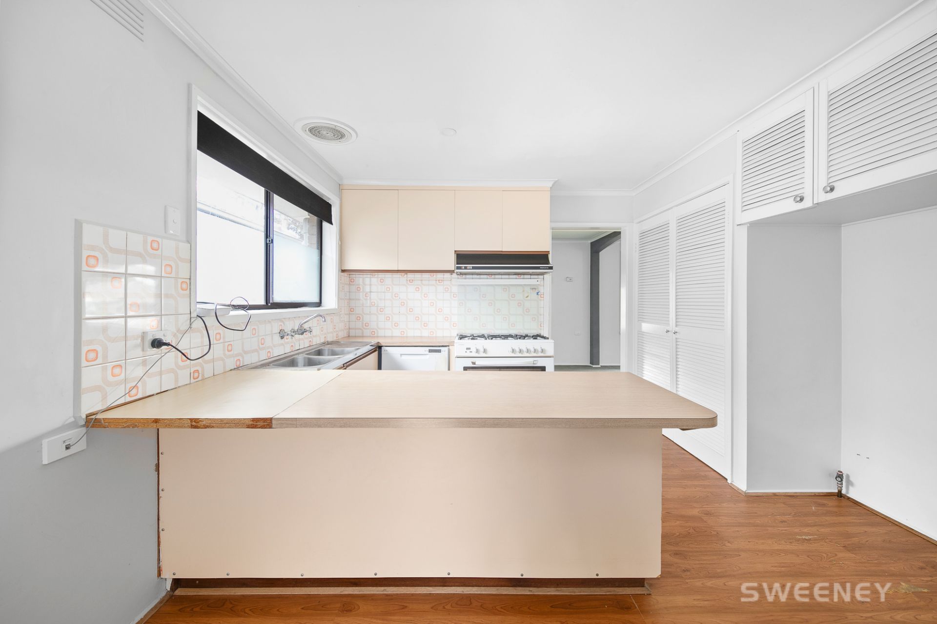 94 McIntyre Drive, Altona - Thumbnail 7