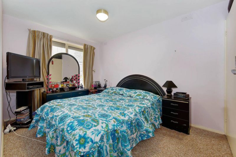 6/12 Carmichael Street, West Footscray - Thumbnail 8
