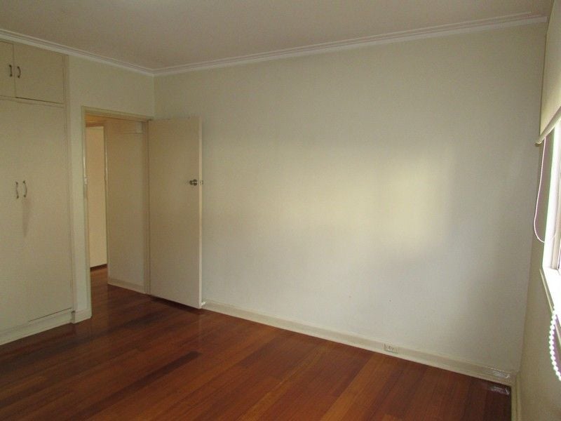 **Great Location in Picturesque Street**