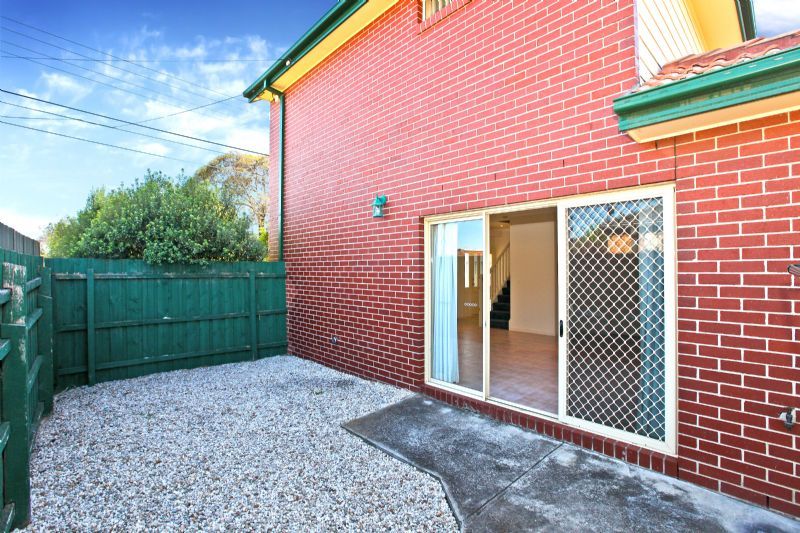 2/1a Cathcart Street, Maidstone - Thumbnail 5