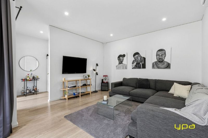 18 Push-Pea Way Cranbourne West VIC, Cranbourne West - Thumbnail 2
