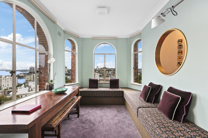 Sold 81/8 Birtley Place 'Birtley Towers' Elizabeth Bay , NSW 2011