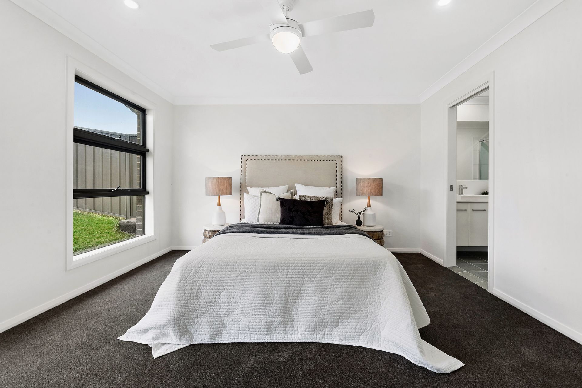 Real Estate For Sale 59 Comel Avenue Cameron Park , NSW