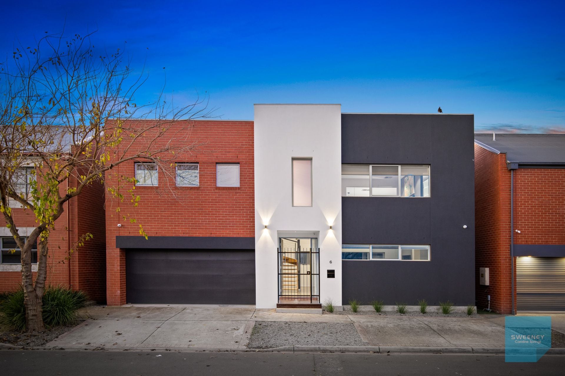 6 Beacon Lane, Caroline Springs - Thumbnail 2