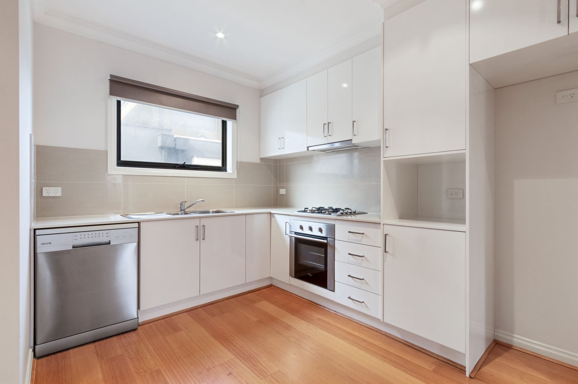 Spacious Townhouse in a Prime location