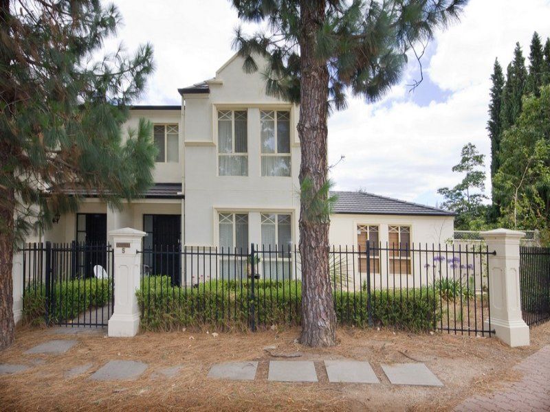 5/1 ELMGLADE DRIVE Oakden 5086