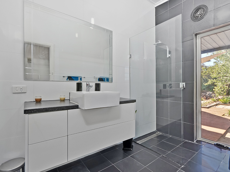 Sold property Undisclosed for 26 Brimsdown Road Davoren Park , SA 5113