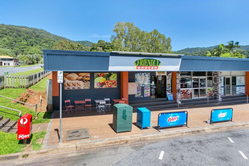 Shopping Complex in the heart of Bayview!