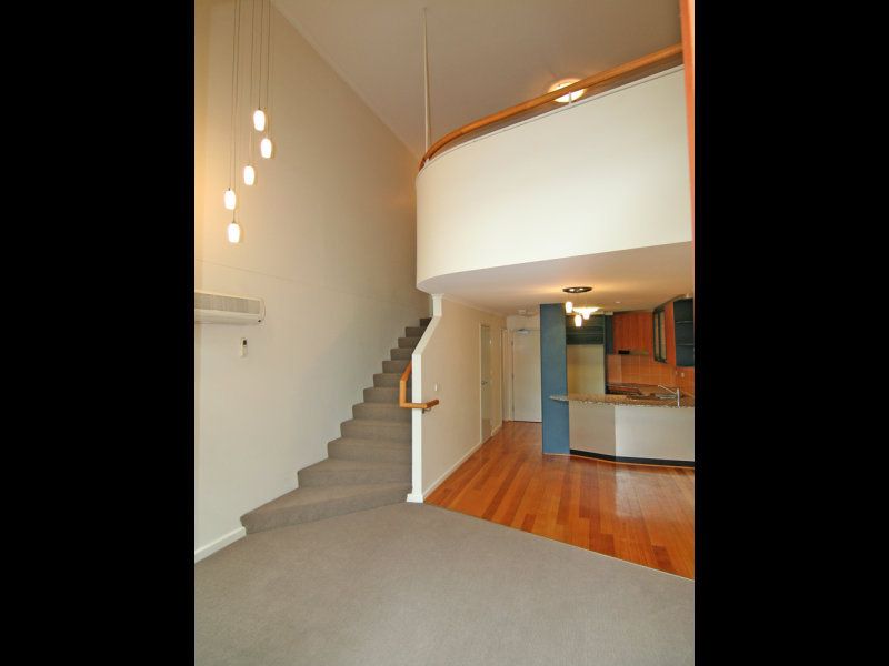 38/18 Captain Cook Crescent, Griffith - Thumbnail 6