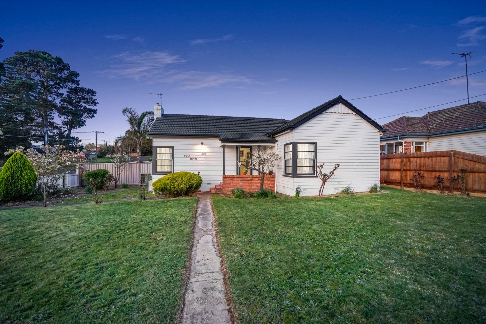 301 Gladstone Street, Golden Point, Golden Point - Thumbnail 4