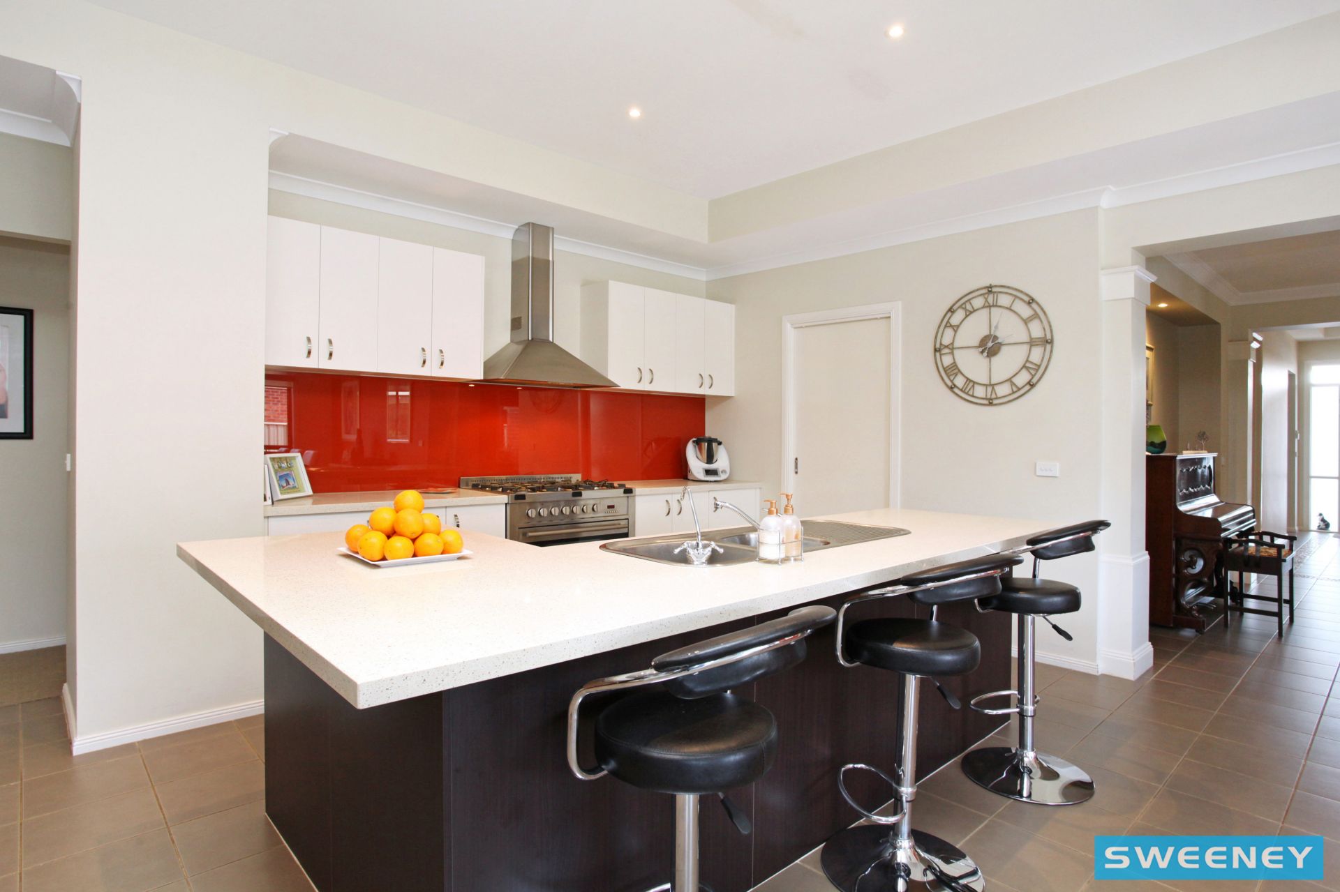 3 Hascombe Drive, Caroline Springs - Thumbnail 8