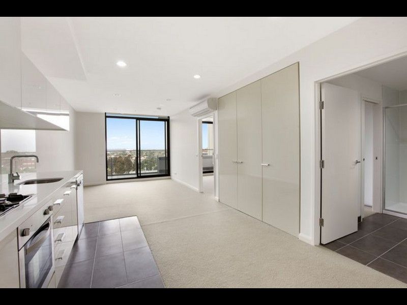 305/8 Breavington Way, Northcote - Thumbnail 2