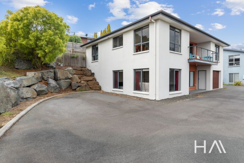 1/24 Roberts Crescent Newnham, Newnham - Thumbnail 6