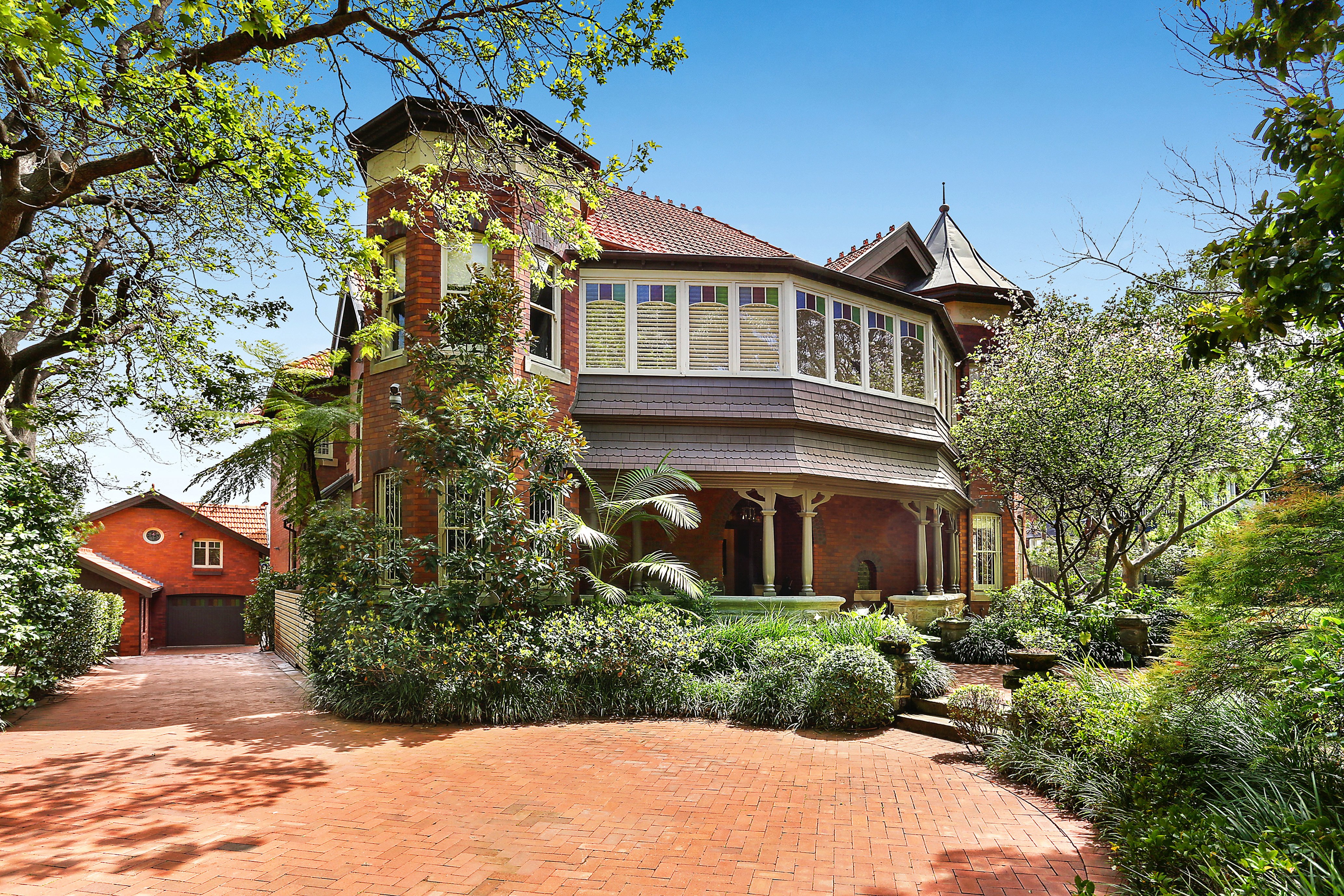 30-32  Bradleys Head Road  Mosman 2088