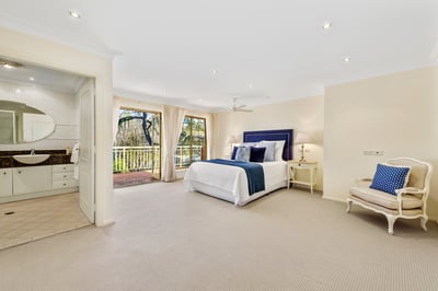10  Kanoona Ave , St Ives