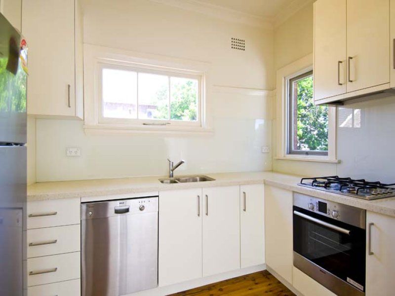 4/72 Ben Boyd Road NEUTRAL BAY NSW, Bay - Thumbnail 5